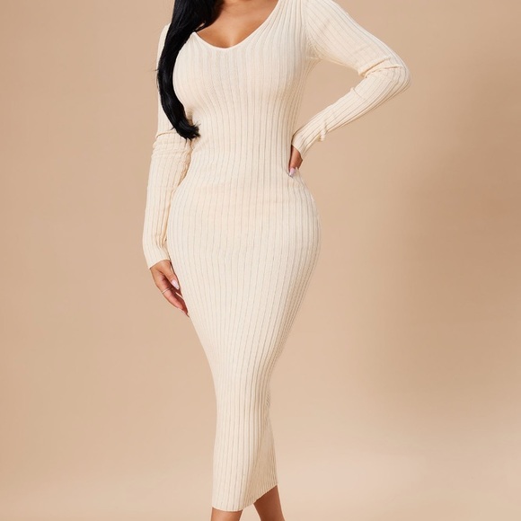 KNIT DRESS🔥💕 - Picture 1 of 3